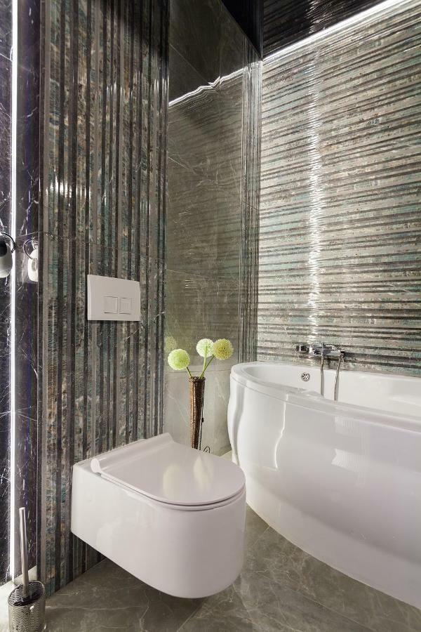 Delux Leopolli Apartments Near Shopping Mall Forum Lwów Zewnętrze zdjęcie